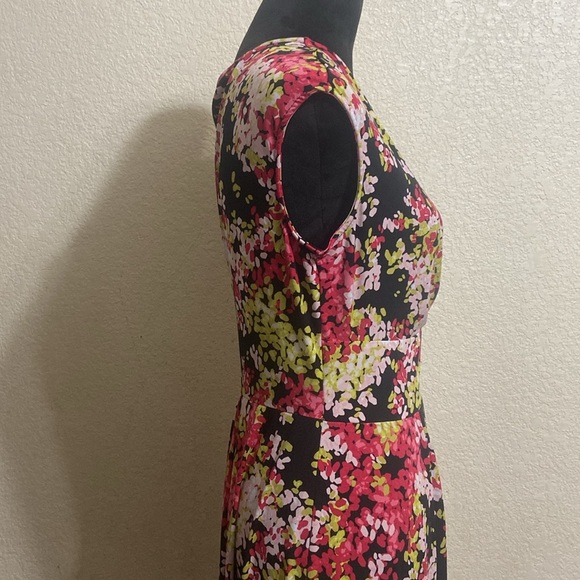 east5th DRESS - Picture 3 of 6